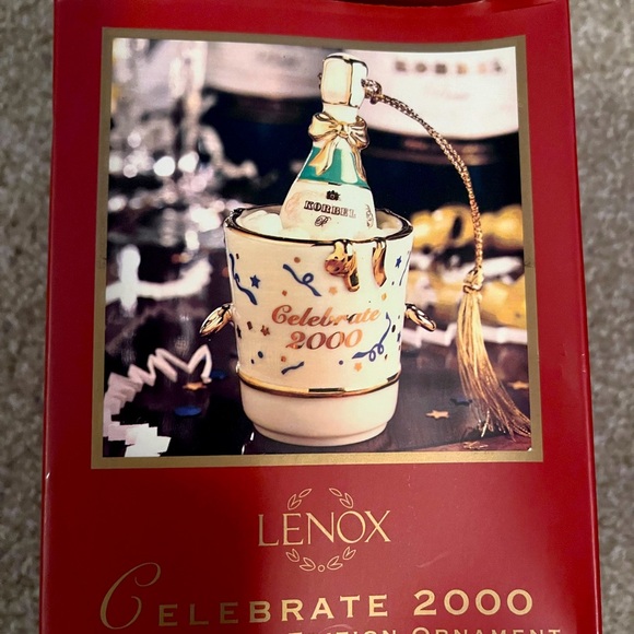 Lenox Ornament Celebrate 2000 Millennium Edition Korbel Champagne Bottle - Picture 13 of 13